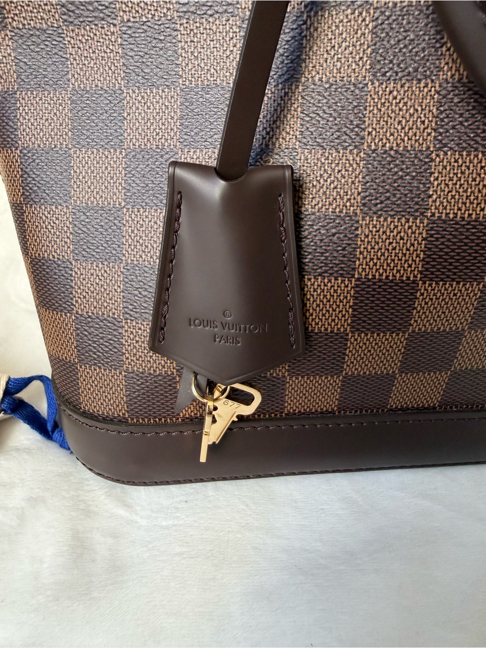 Louis Vuitton Alma PM in Damier Ebene - Picture 13 of 15